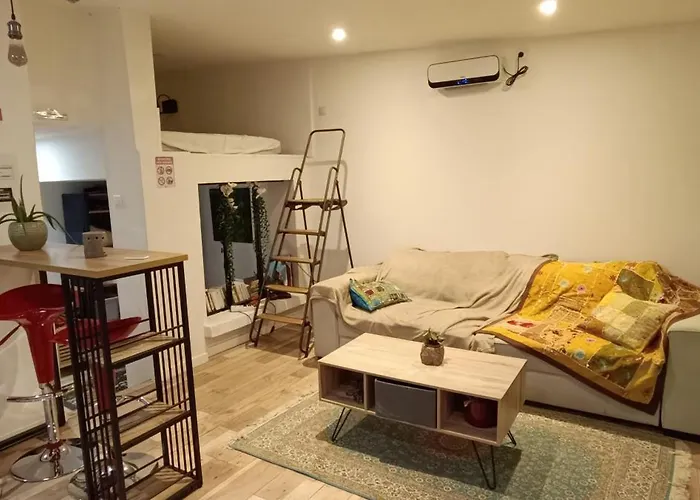 Petit * Saint-Quentin (Aisne)